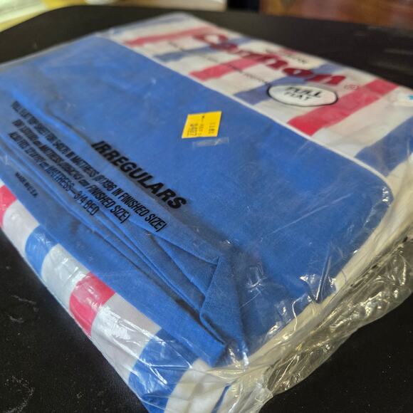 Vintage 70s Cannon No-Iron Red White Blue Full Flat Sheet Irregular USA - Picture 2 of 6